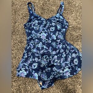 Maxine of Hollywood/One piece skirt swimsuit